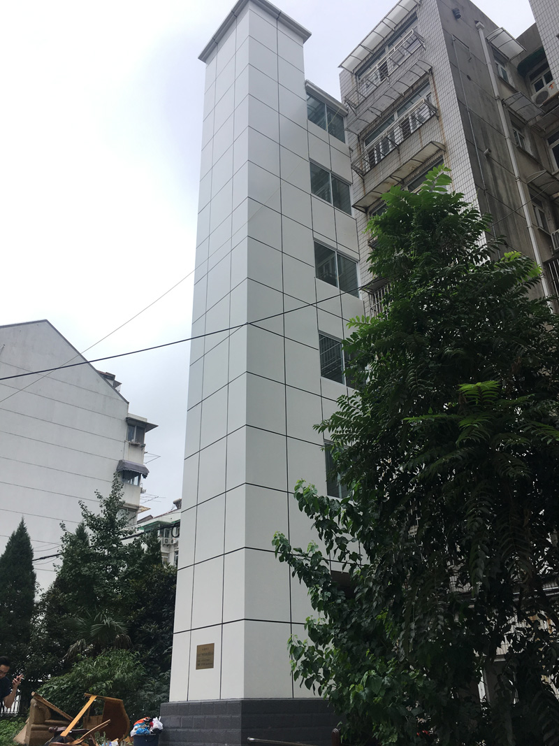 后標(biāo)營(yíng)28號(hào)1幢